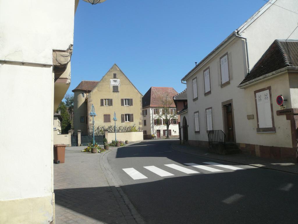 Appartement Gite Jasmin à Herrlisheim-près-Colmar Extérieur photo